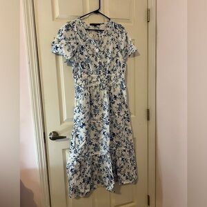 French Connection Floral Maxi Dress Size Medium NWT